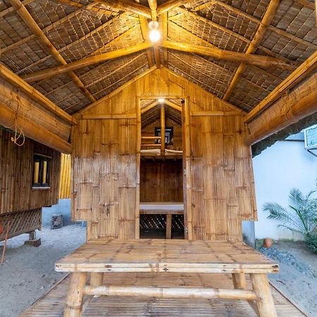 Bamboo Paraiso Resort At Bolo Beach Alaminos Dış mekan fotoğraf