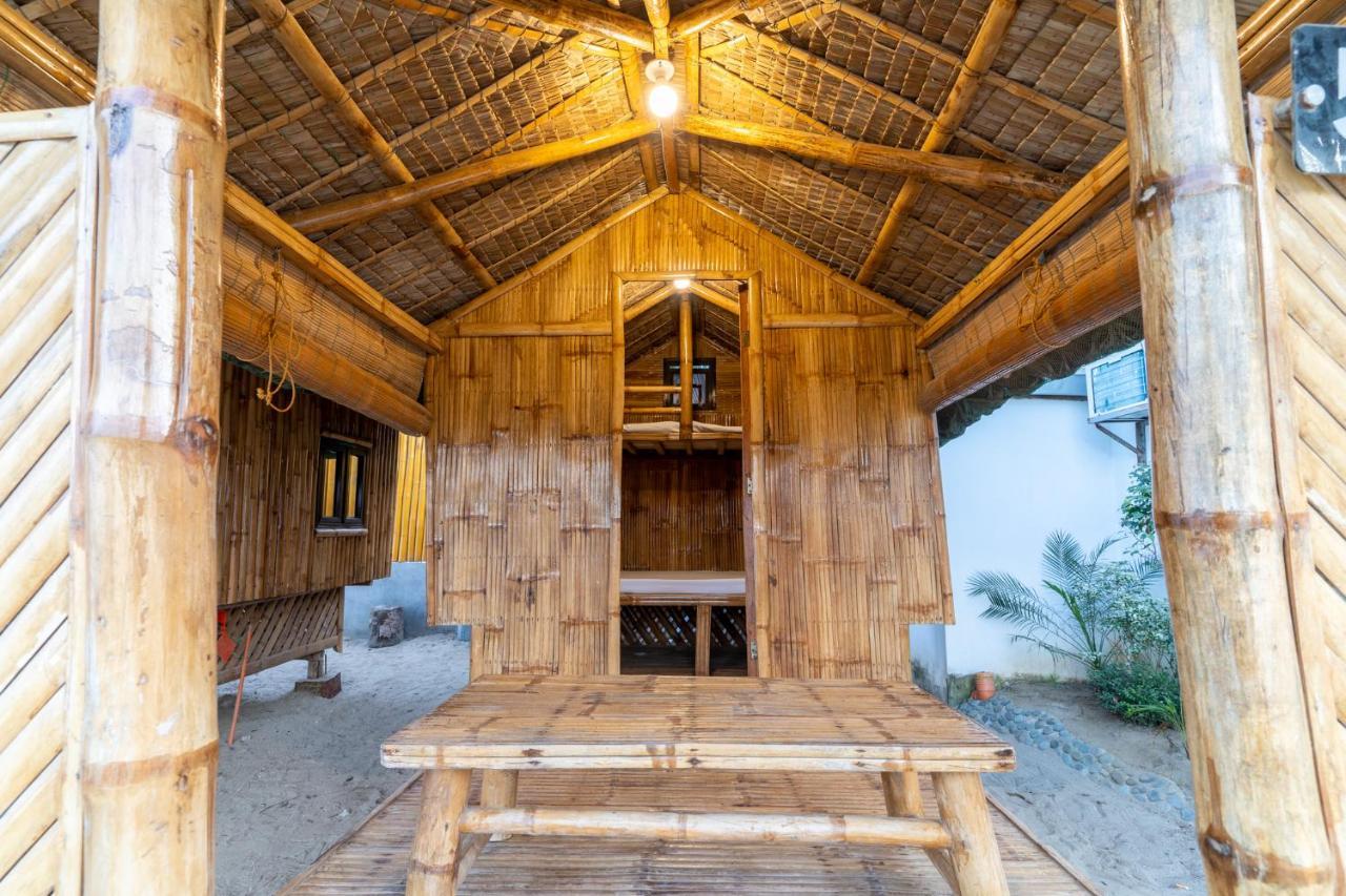 Bamboo Paraiso Resort At Bolo Beach Alaminos Dış mekan fotoğraf
